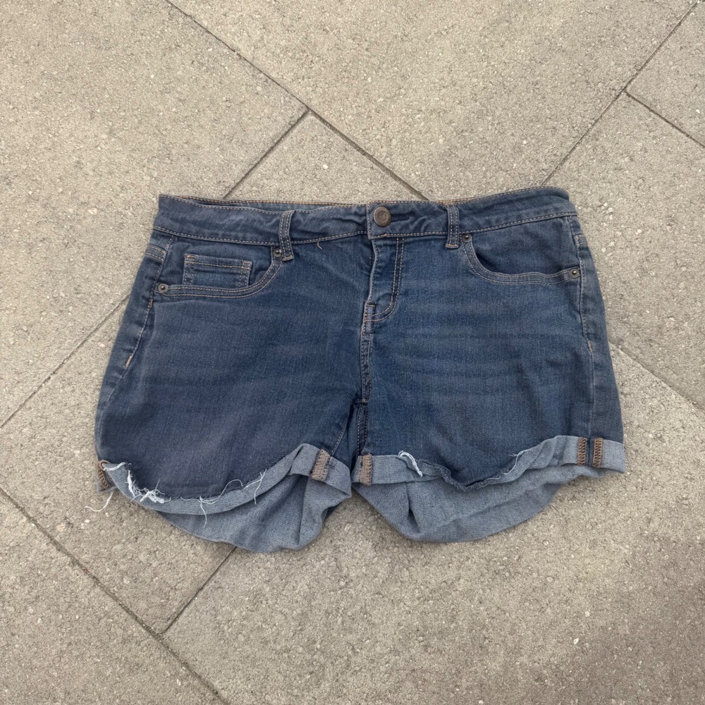 Aeropostale Midi Denim Shorts Dark Wash Raw Hem Cuffed Size 8